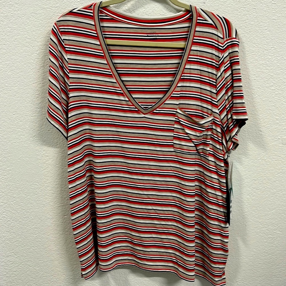 Market & Spruce V-Neck Pocket Short Sleeve Tee